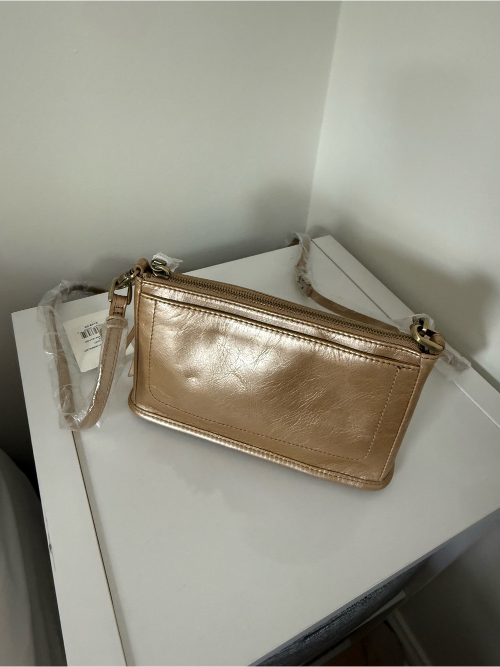 NWT - HOBO - Gold Dust Genuine Leather Crossbody Bag - Picture 4 of 8